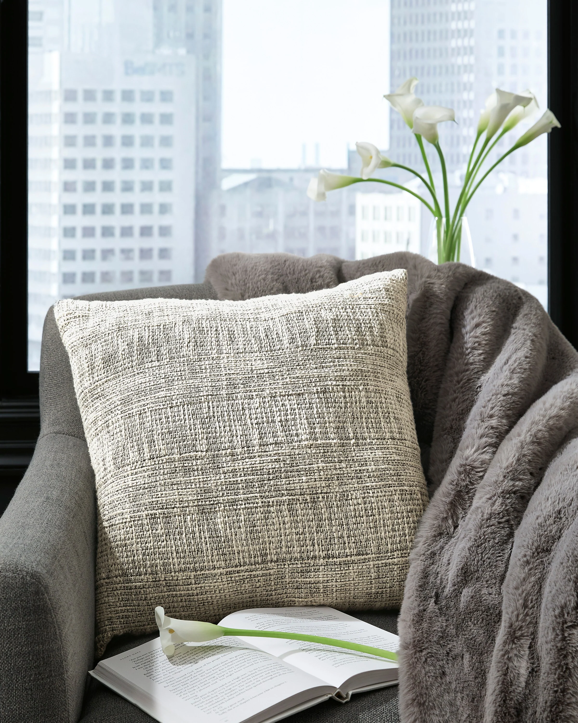 Carddon Pillow - Image 7