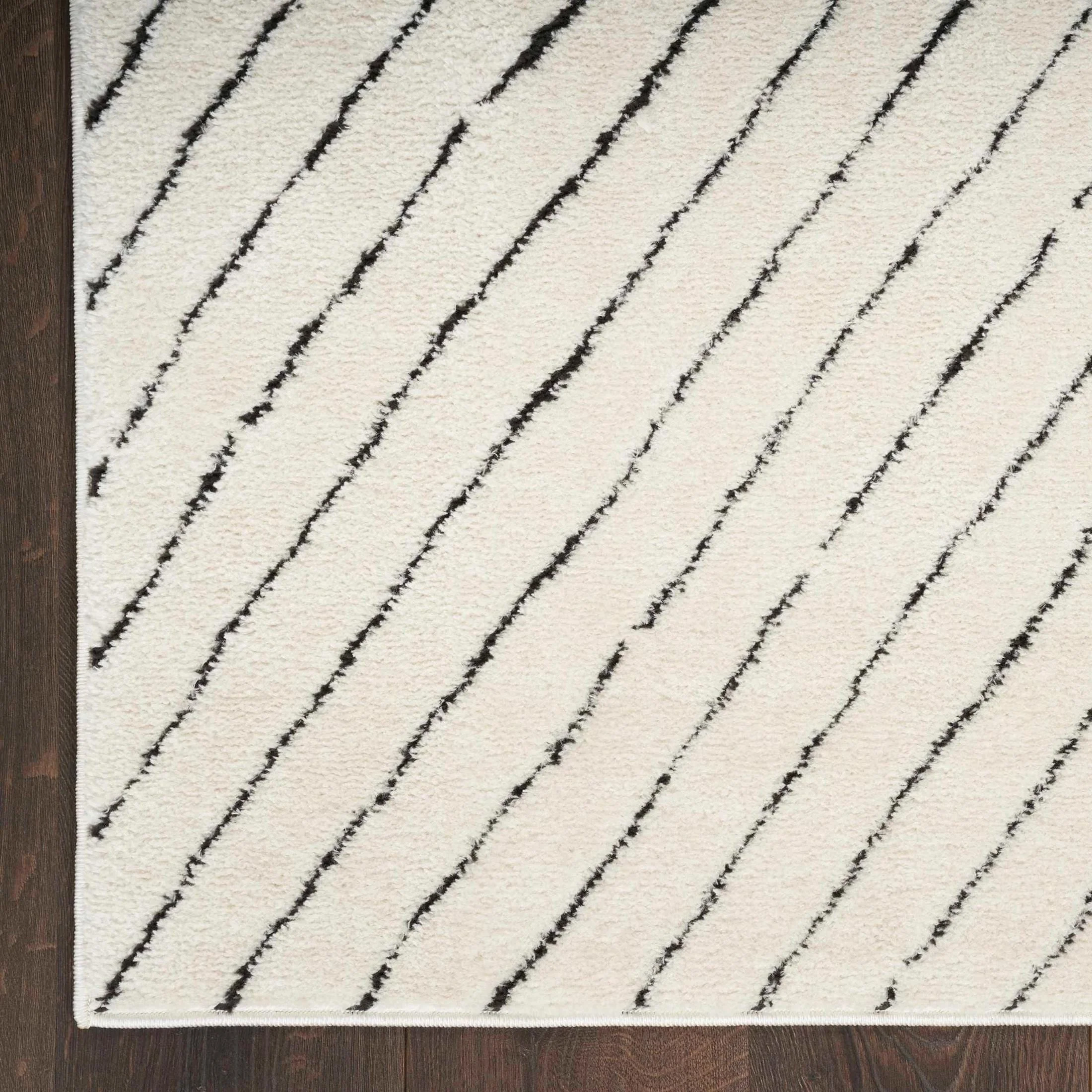 Modern Comfort Rug - Image 4