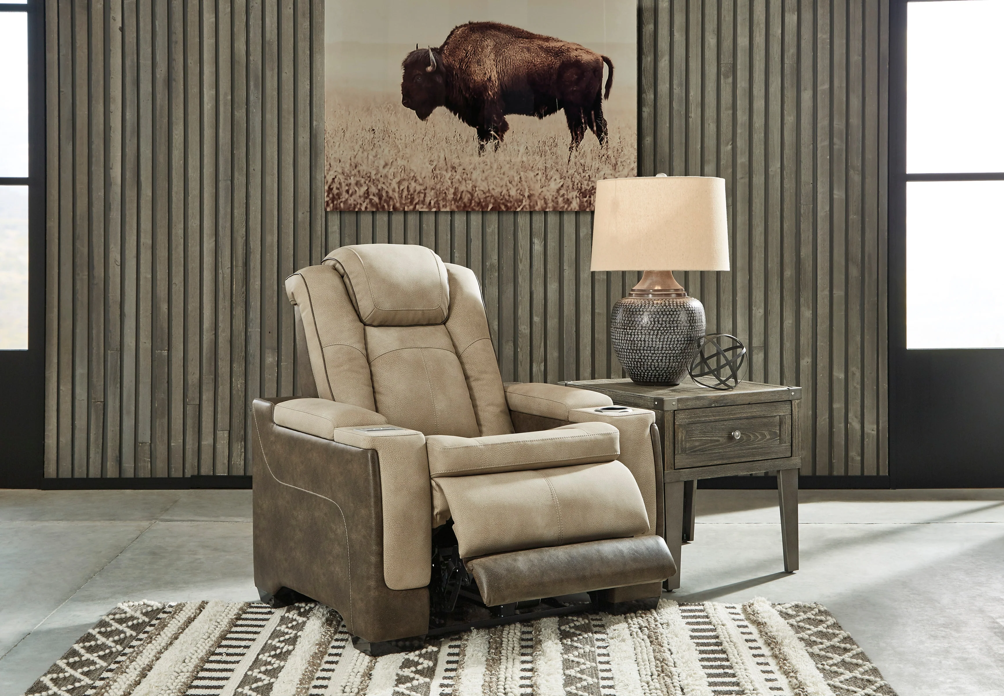 Next-Gen DuraPella Power Recliner - Image 3